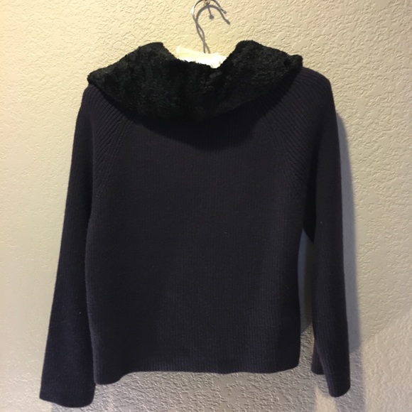 9 West Faux Fur Collar Sweater Jacket - Picture 4 of 6